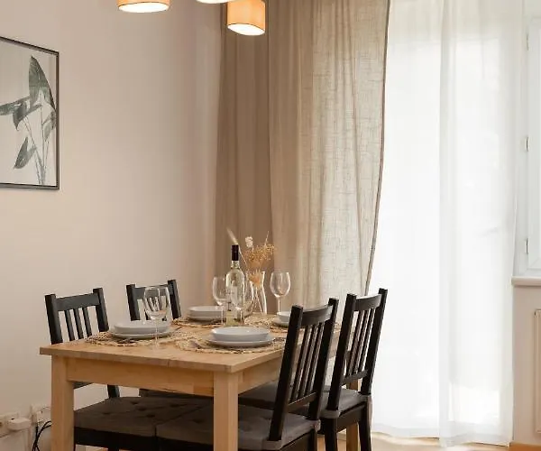 Апартаменты Fresh With Terrace + Free Parking Грац